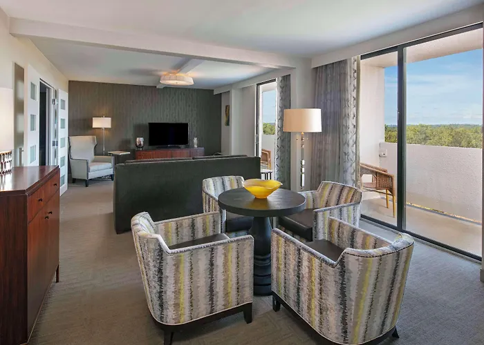 Sonesta Charlotte Lower South End